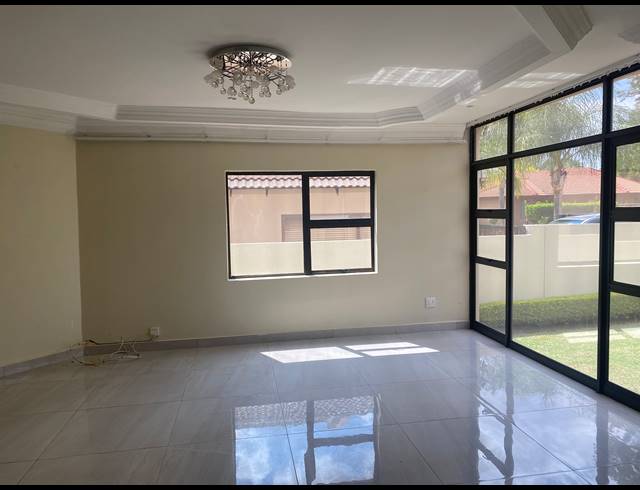 4 BEDROOM GATED ESTATE RENTED IN MOOIKLOOF GARDENS ESTATE